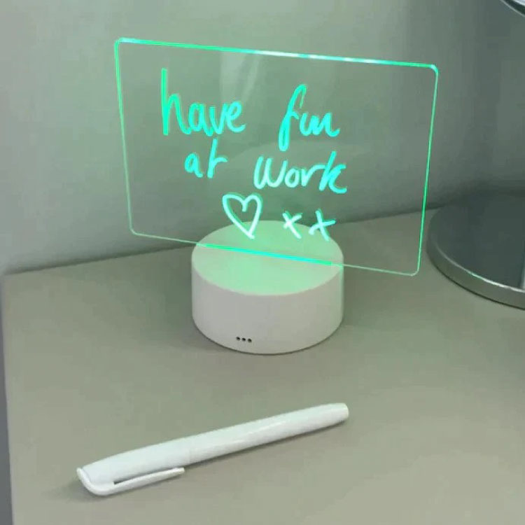 Tabela de notas LED: Organize as suas ideias com estilo!